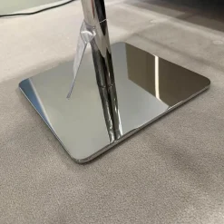 Beistelltisch Kyle Platte Marmor Calacatta Weiß Grau Gestell Metall Glänzend Chrom