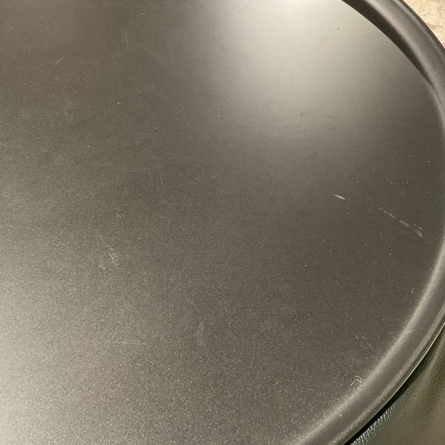 Beistelltisch Lady Fat Leder Beta Nero Schwarz Platte Stahl Schwarz Lackiert