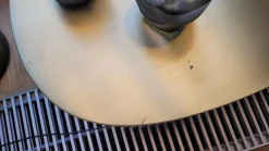 Beistelltisch Midas Messing Geschliffen Leicht Brüniert Sockel Handpoliert