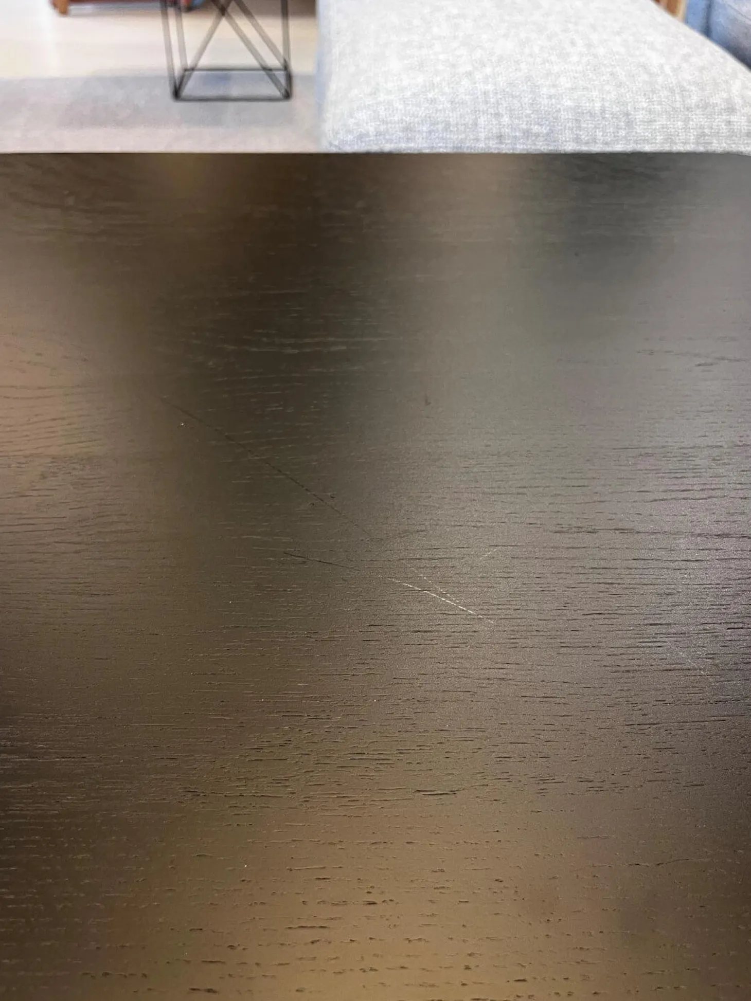 Beistelltisch Pilotis T 7760 Tischplatte Massivholz Eiche Schwarz Dunkel Lackiert Metallgestell Schwarzchrom