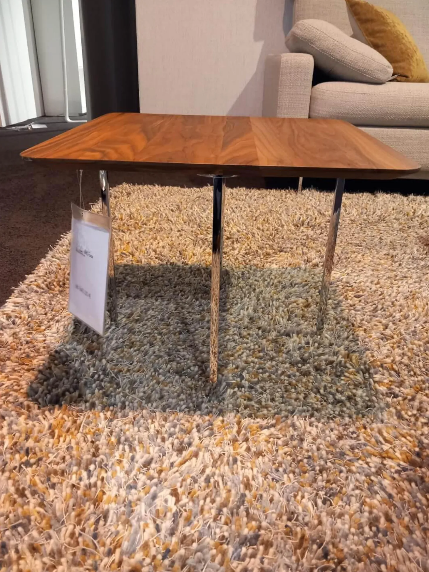 Beistelltisch Sting T3850 Tischplatte Nussbaum Massiv Natur Geölt Gestell Verchromt Mit Syno Gleitern