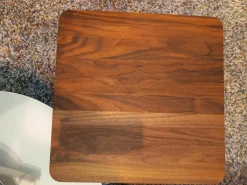 Beistelltisch Sting T3850 Tischplatte Nussbaum Massiv Natur Geölt Gestell Verchromt Mit Syno Gleitern