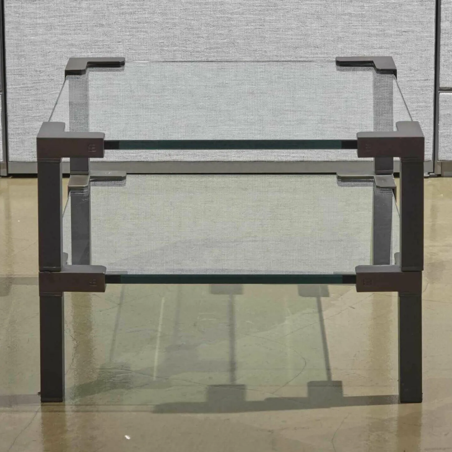 Beistelltisch T 55D Messing Schwarz Patiniert