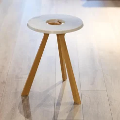 Beistelltisch Treeo Platte Carrara-C-Marmor Gestell Eiche Weißöl