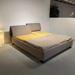 Bett Dream Deluxe Stoff Linen 341 Taupe Grau Kopfteil Riposo Füße Ivio Buche Massiv Marrone Schwarz Mit Verstellbarem Kopfteil