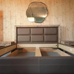 Bett Gestell Tanne Altholz Gebrannt Kopfteil Cielo Anelin Leder Braun Ohne Matratzen Und Lattenrost Inklusive 2 Nachttischen