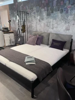 Bett Liv Bettgestell Hoch Eiche Gebeizt Mattlack Schwarz Kernleder Rangero Schwarz Rückenkissen Stoff Moss Col. 15 Ohne Matratze