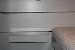 Bett Nocto Plus Lack Kristallweiß M02 mit Matratzen und Rückwandpaneele