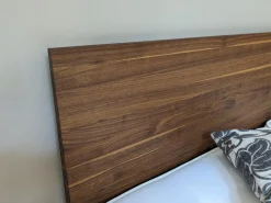 Bett Riletto Massivholz Nussbaum Lederbettseiten L7 Anthrazit Mit 2 Konsolen Ohne Matratze Und Lattenrost