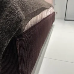 Bettanlage MD 13 Rose Stoff Charmelle Cord 103 Aubergine Violett Holzfuß Inklusive Beistelltisch Und Metallcontainer