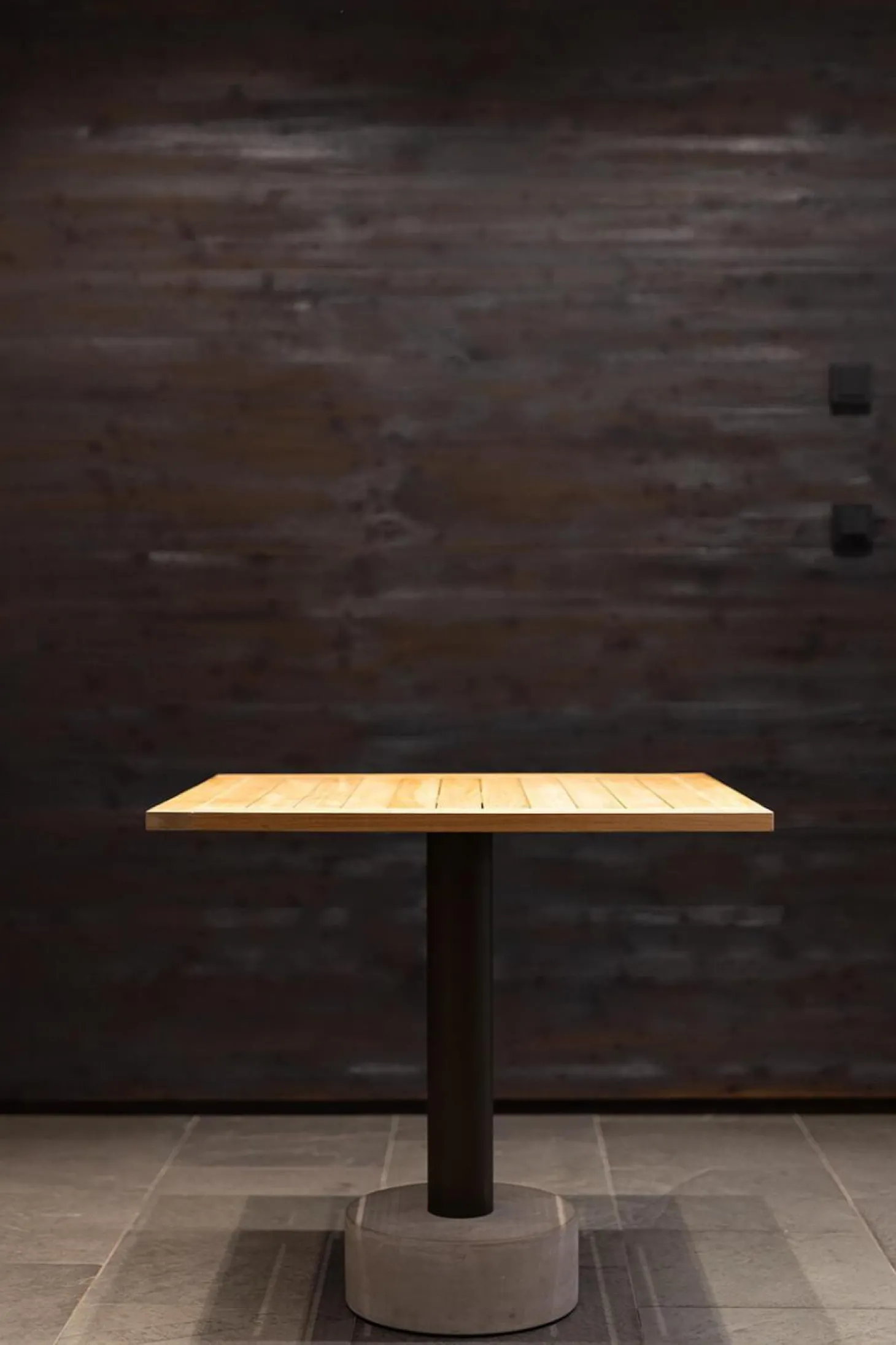 Bistrotisch Roll Platte Teak Gestel 30C Bronze Schwarz