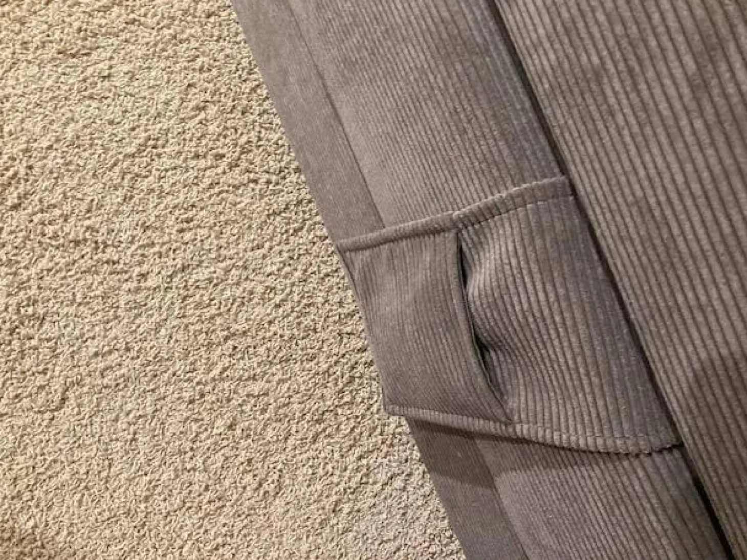 Boxspringbett Taara Stoff Rebel 12 Taupe mit Verstellfunktionen