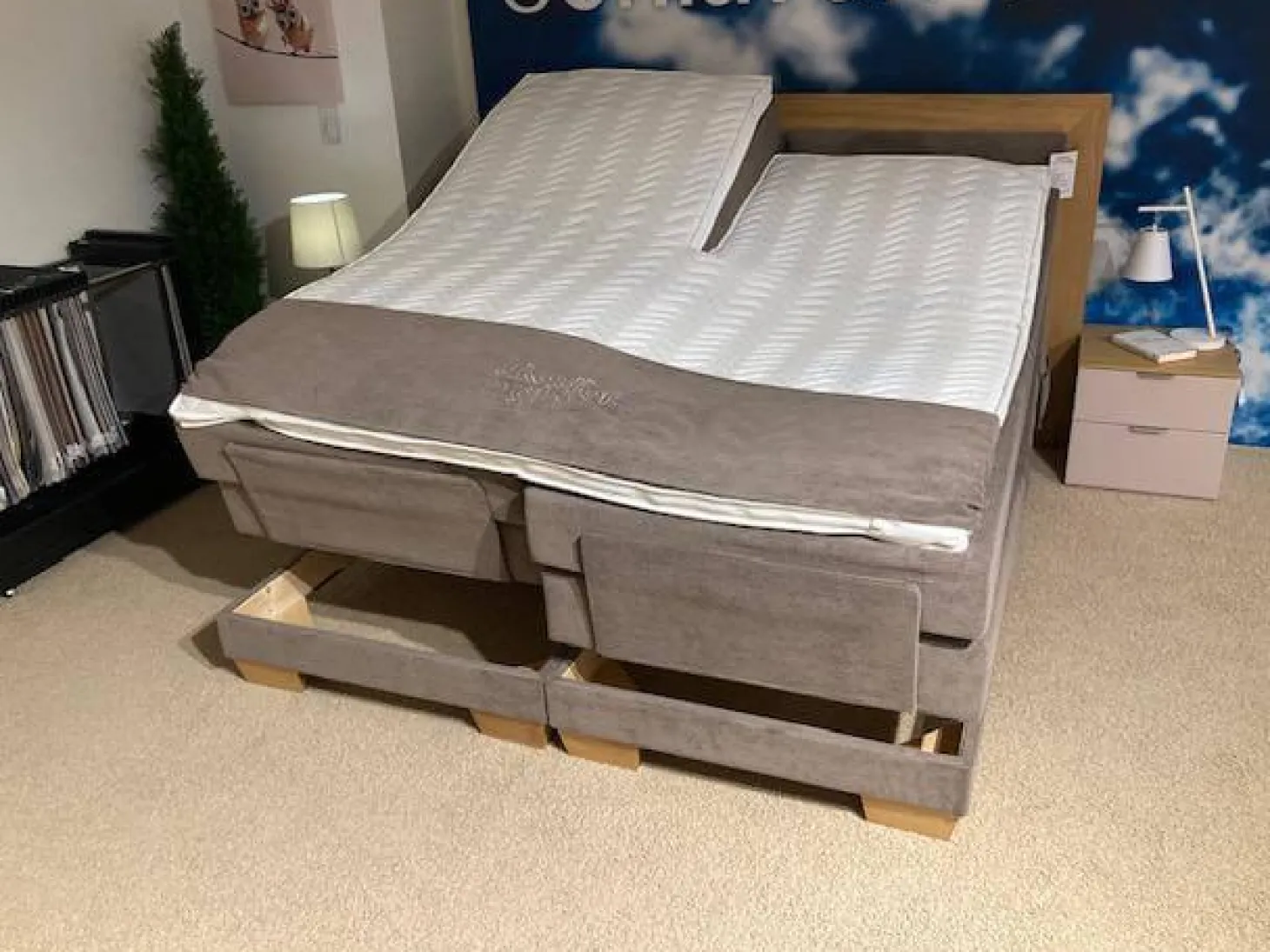Boxspringbett Taara Stoff Rebel 12 Taupe mit Verstellfunktionen
