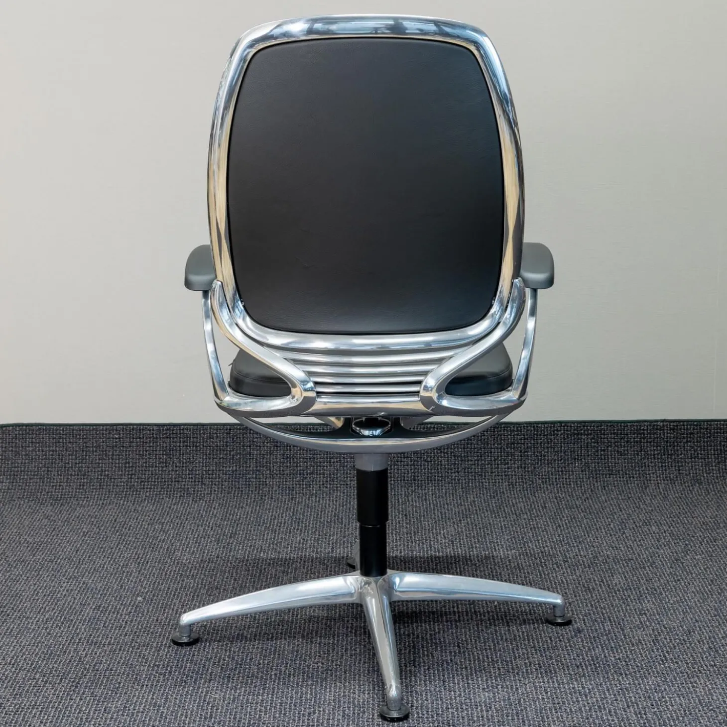 Bürodrehstuhl AL 3 Leder Schwarz4-Sternfuß Aluminium