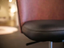 Bürostuhl Gaia Line V1 Stoff Picasso Red Rot 5358 Sitz Leder Milano Schwarz Gestell M02 Schwarz