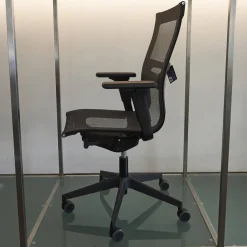 Bürostuhl Una Plus Bezug Stoff Mesh 01 Nero Schwarz Gestell Nylon Schwarz Struktur 115 Schwarz Mit 5 Stern Fuß Auf Rollen