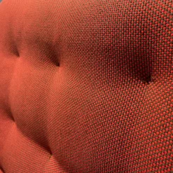 Chaise Lounge Suita Klein Stoff Laser Farbe 35 Rot Moorbraun Untergestell Poliert