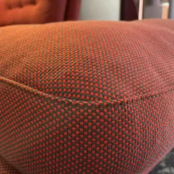 Chaise Lounge Suita Klein Stoff Laser Farbe 35 Rot Moorbraun Untergestell Poliert