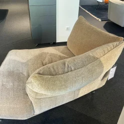 Chaiselongue Standalto Stoff T8575-33 Creme Füße Paladium Metall