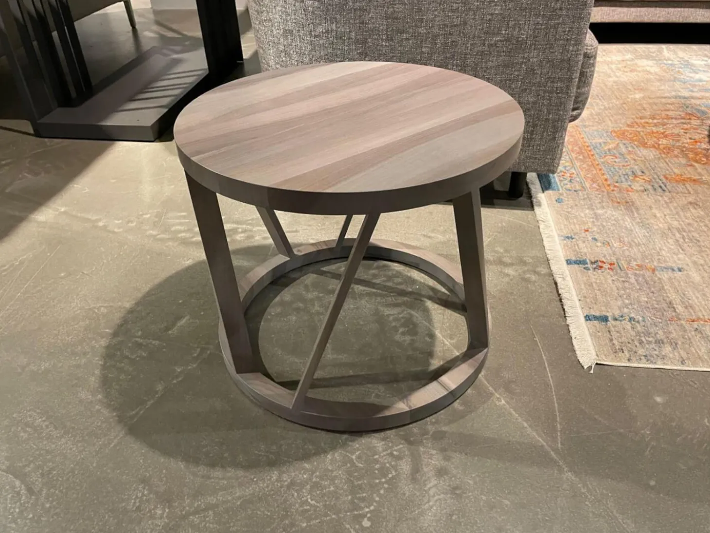 Couchtisch 920 Nussbaum Massiv Altgrau Gebeizt