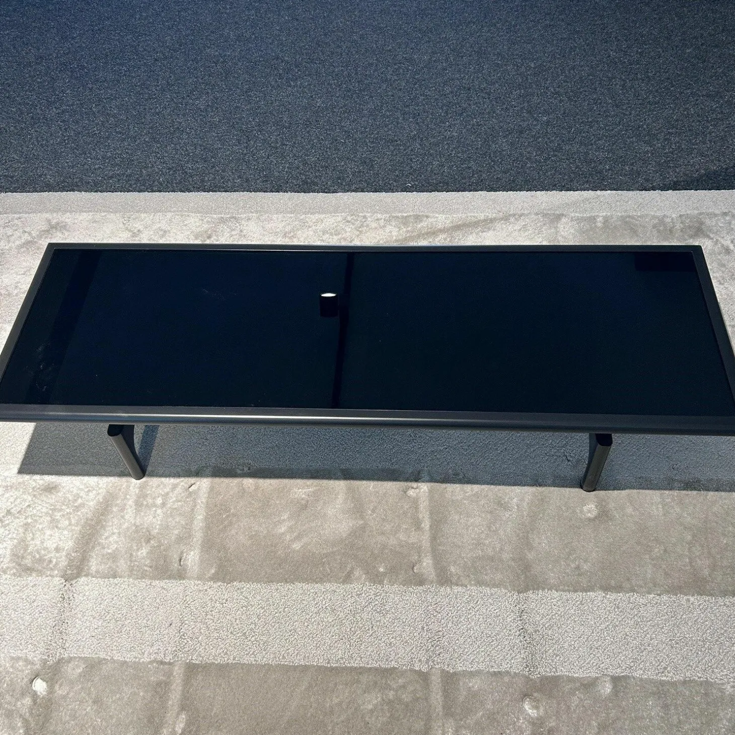 Couchtisch 901-313 Platte Glas Und Gestell Buche Verkehrsschwarz Lackiert