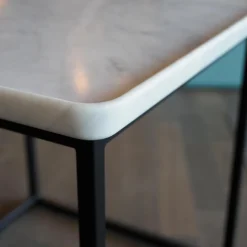 Couchtisch 934 Tischplatte Naturstein Carrara Geledert Stahl Glatt Lackiert Matt Verkehrsschwarz
