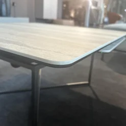 Couchtisch Cena C Platte Keramik Tarvertino Geädert Matt Grau Gestell Lack Manganese 2525 Grau Mit Schwenkbarer Platte