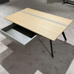 Couchtisch CT510 Eiche Satin Natur Akzentstreifen Fango Grau Gestell Edelstahl Mit Schubkasten