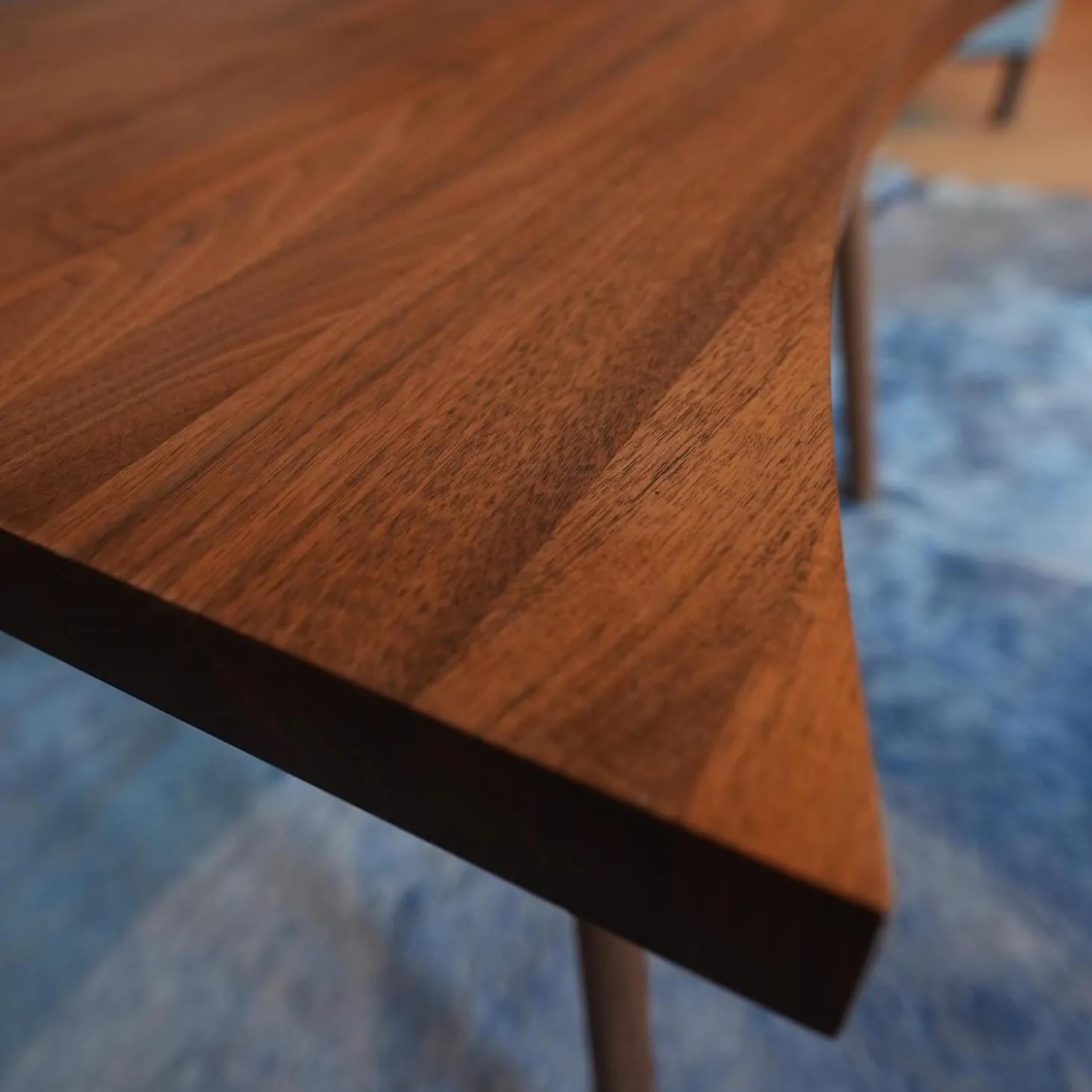 Couchtisch Deep Space Nussbaum Massiv Naturöl