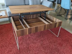 Couchtisch Filigno Step Nussbaum Naturöl Gestell schwarz