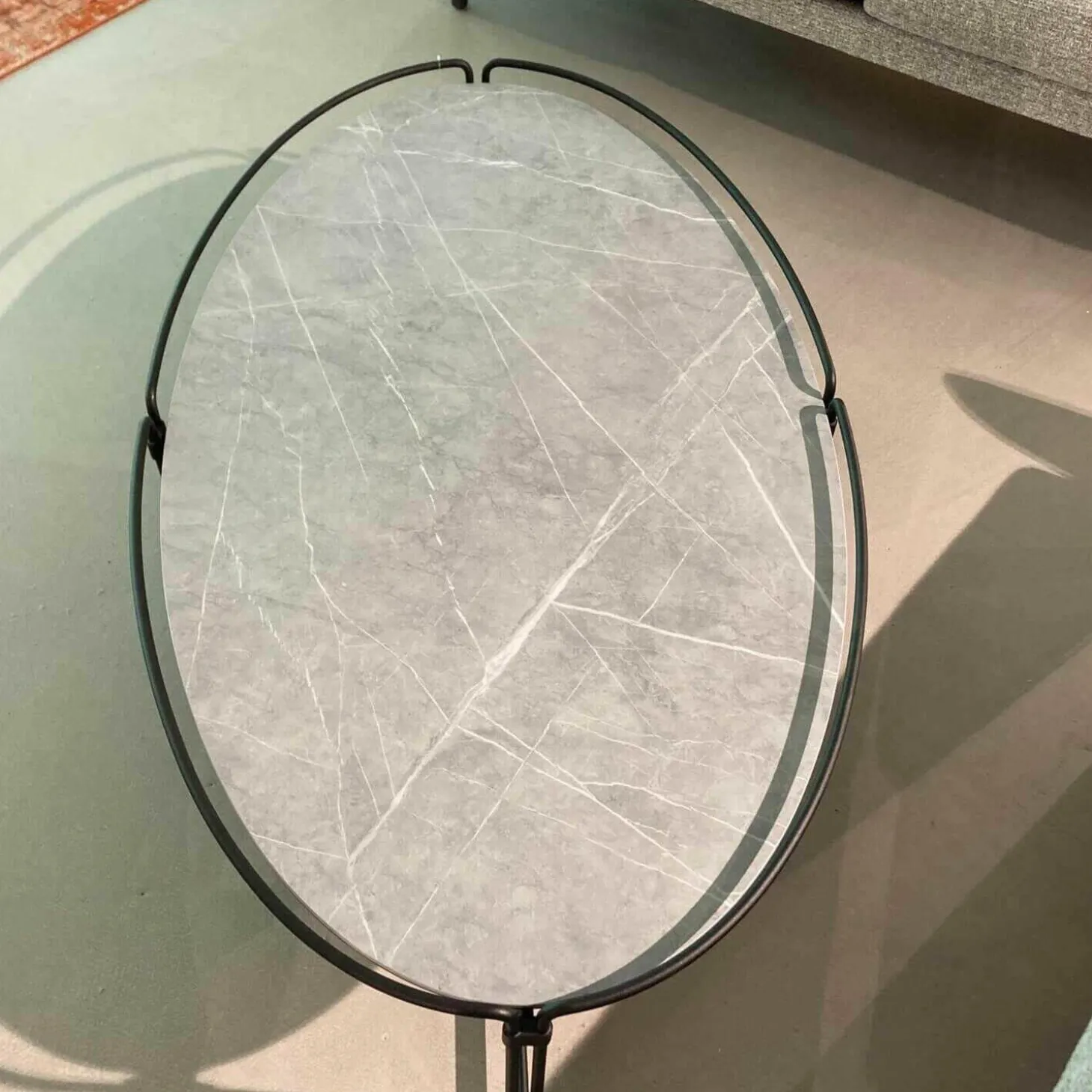 Couchtisch Join Oval Steinplatte Tapa Gestell EP 2471 F Metall