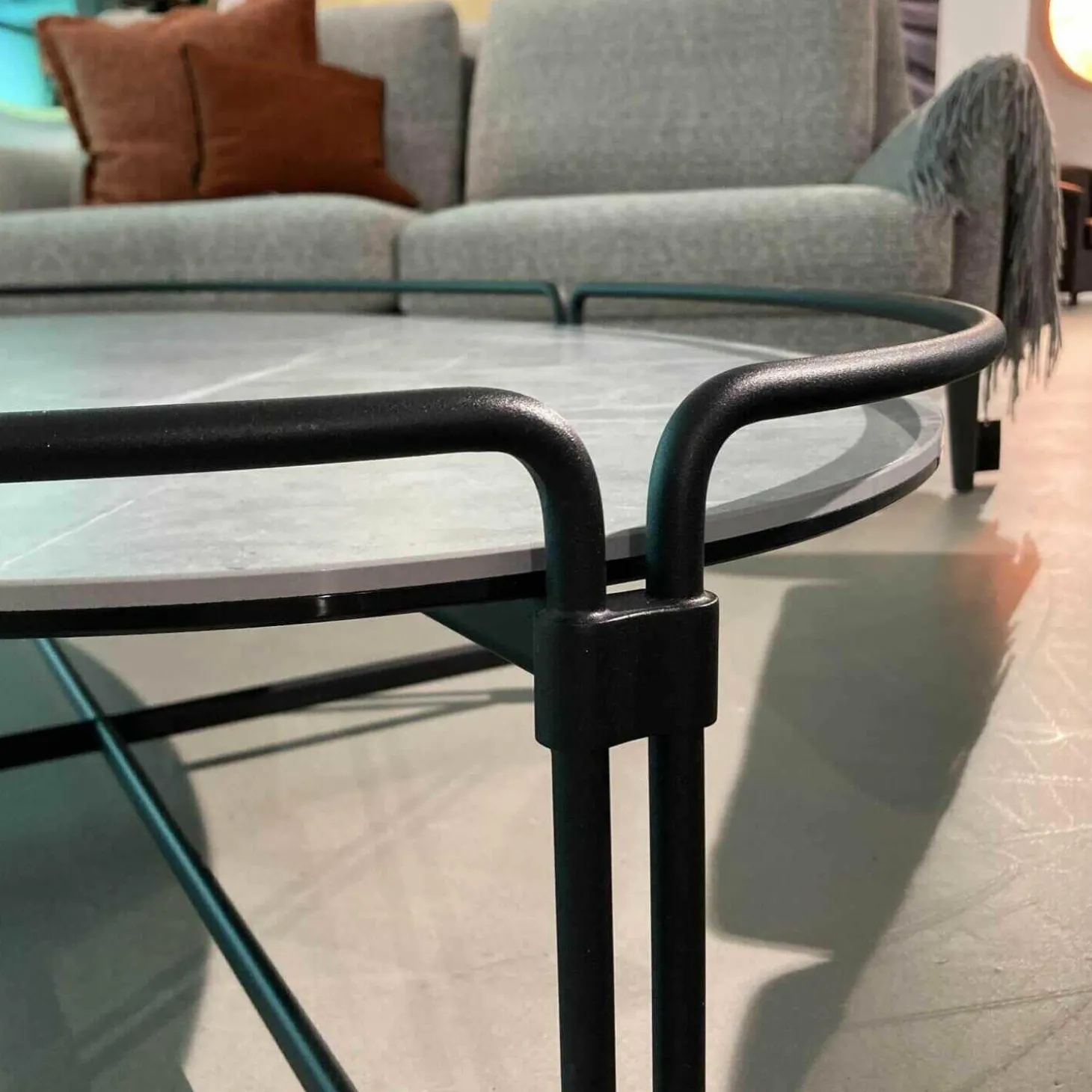 Couchtisch Join Oval Steinplatte Tapa Gestell EP 2471 F Metall