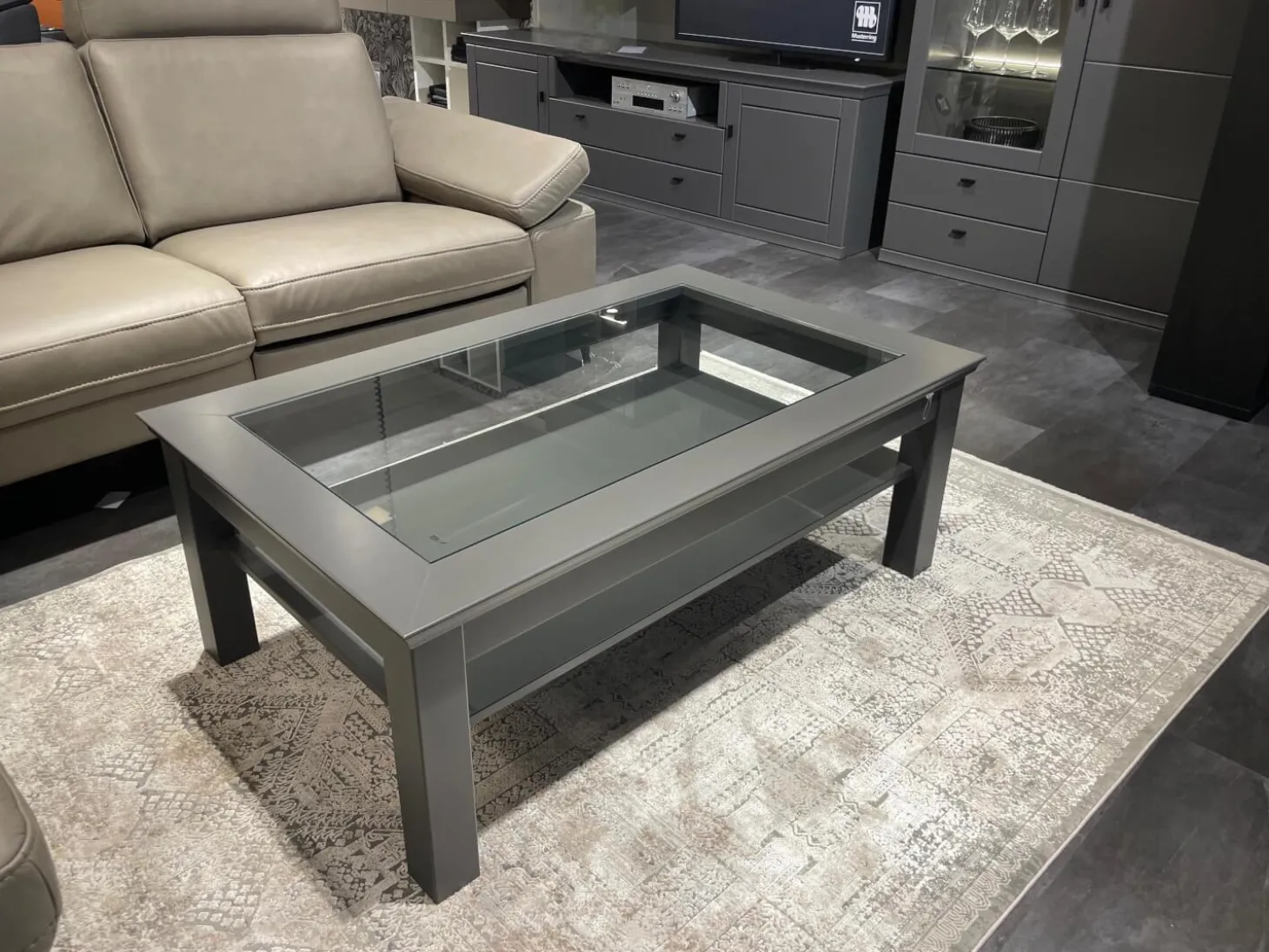 Couchtisch Korsika 8222 Platte Klarglas Gestell Lack Schiefergrau PG 2 Grau Füße Mit Rollen