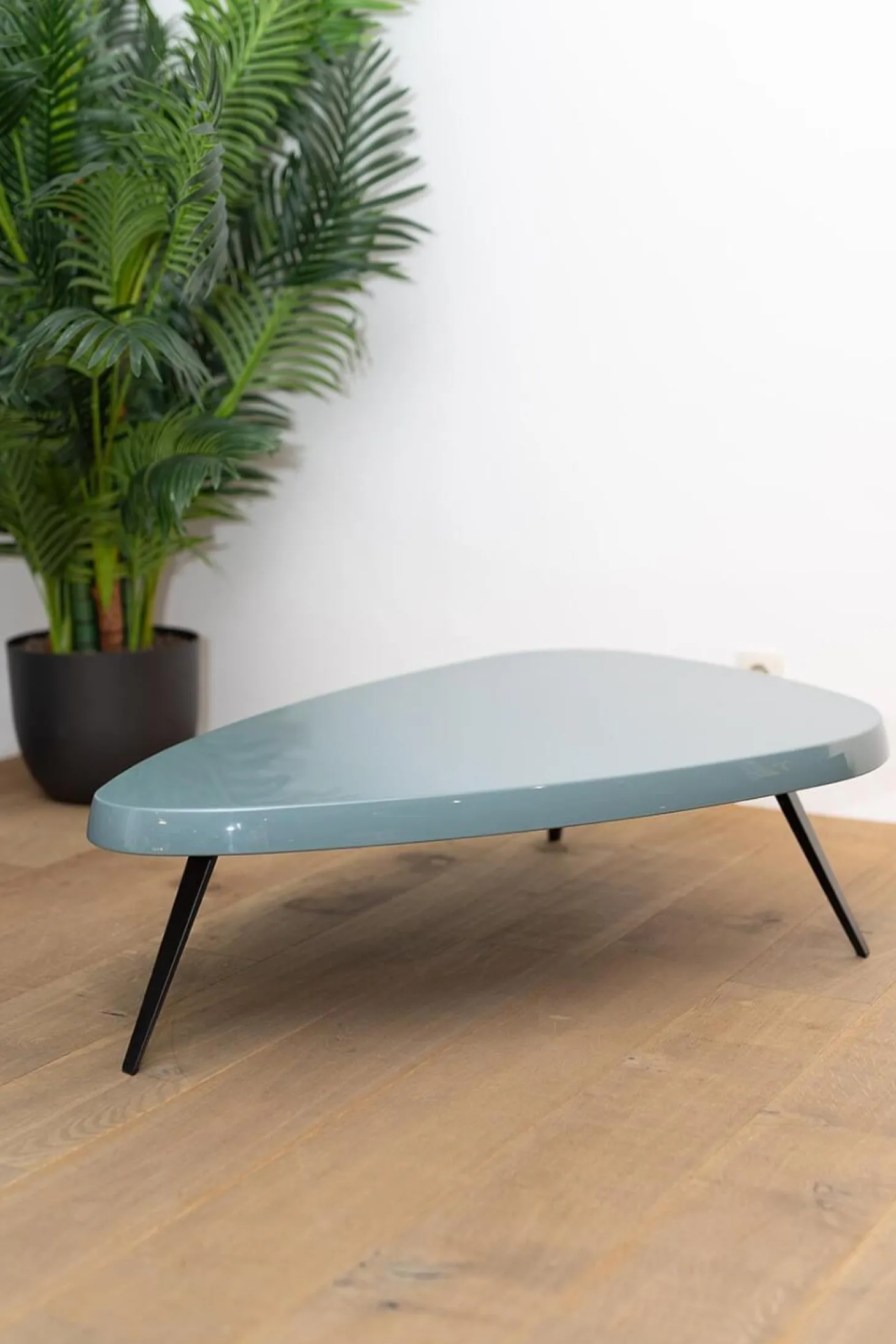 Couchtisch Mexique Platte Lack Petrol Blau Metallgestell Schwarz Lackiert