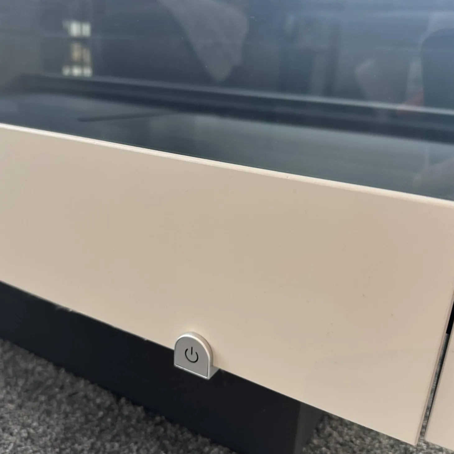 Couchtisch Minos Parsolplatte Kristallgrau Auszüge Links Und Rechts Weiß