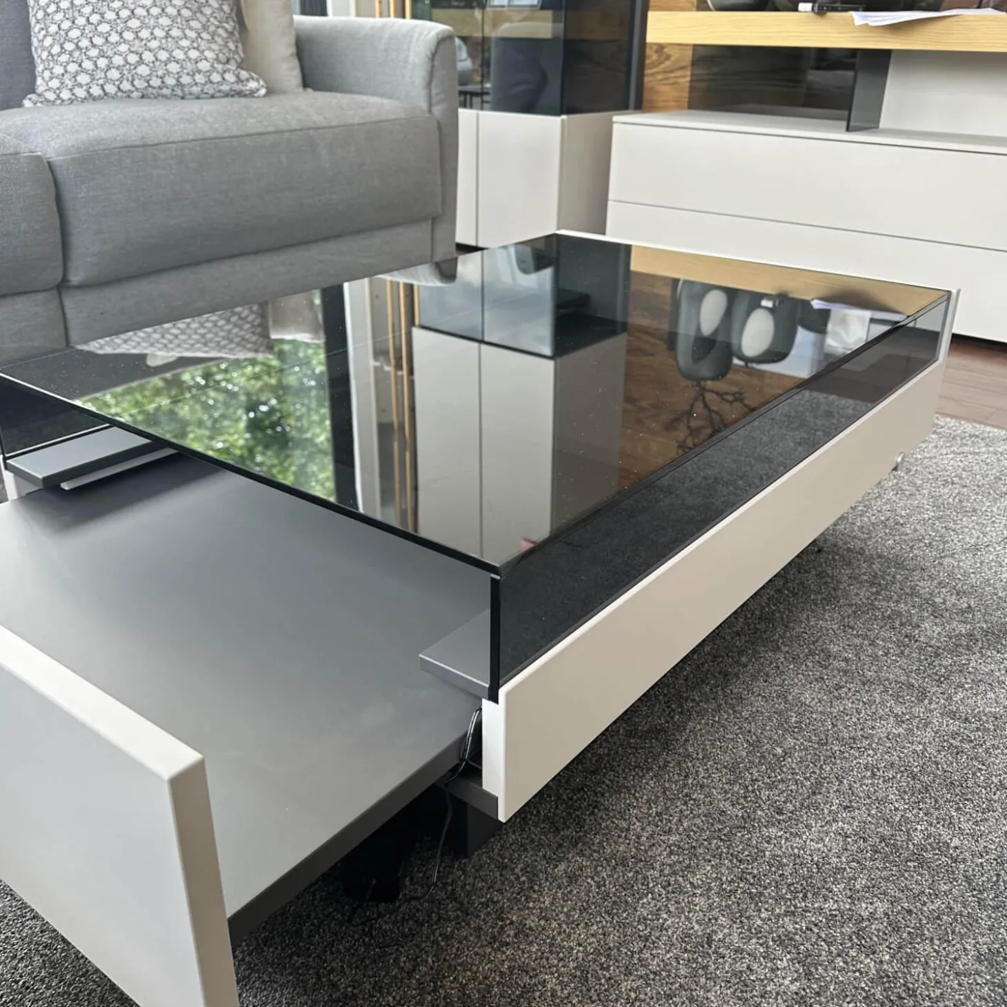 Couchtisch Minos Parsolplatte Kristallgrau Auszüge Links Und Rechts Weiß