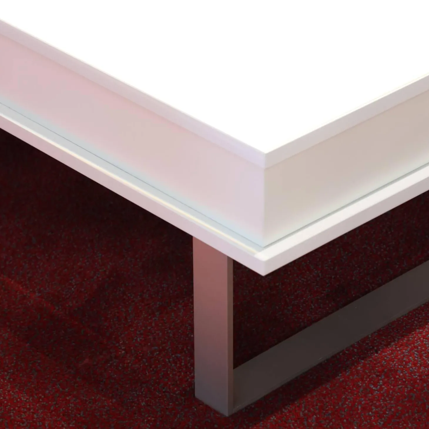 Couchtisch S1080 WSW Weiß RAL 9010 mit Verstellbarer Platte