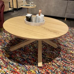 Couchtisch Signatura Rustikaler Asteiche Bianco Geölt Mit Kreuzgestell Ohne Deko