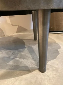 Couchtisch Toshiko Aluminium Sandgussverfahren Graphit Anthrazit Baumschreiben Design