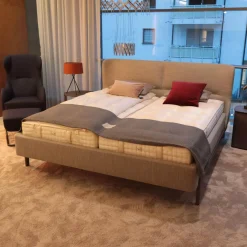 Doppelbett Fulham Fle 18a Stoff Wear WF 184 Grau Gestell Gebeiztes Kernholz Eiche Graphit Grau Ohne Matratze Ohne Lattenrost