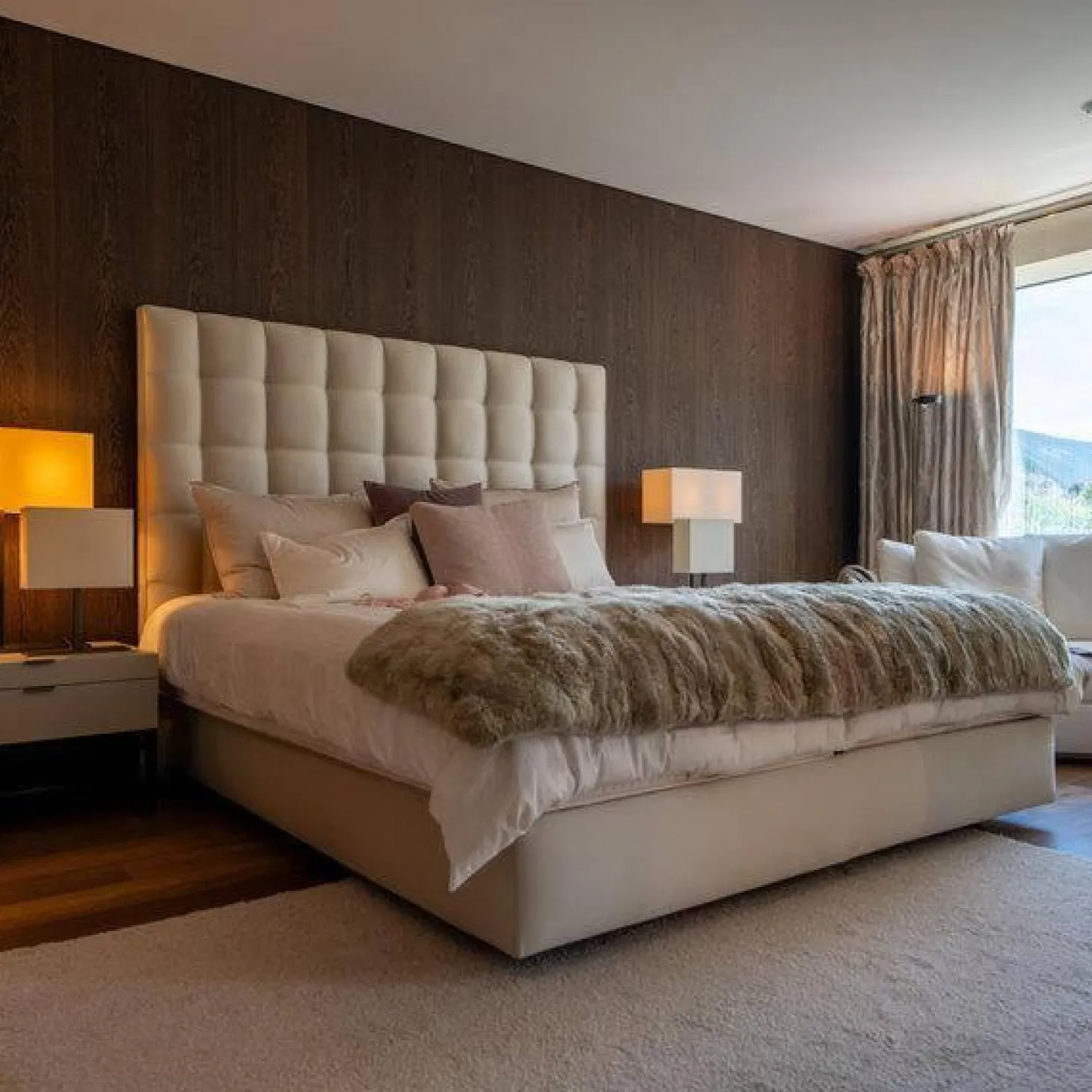 Doppelbett Somnus IV Stoff Beige Kopfteil Manhattan Inklusive Matratze Und Topper