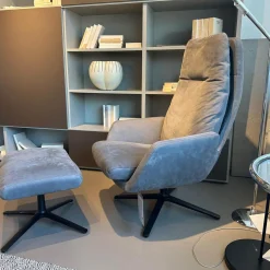 Drehsessel Cordia Hoch Leder 681 Graphit Grau Gestell Feinstruktur Schwarz Lackiert Mit Hocker