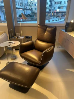 Drehsessel Jalis Leder 920 Espresso Braun Tellerfuß Schwarzbraun mit Hocker und Akkubetrieb