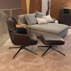 Drehsessel Piccadilly PPA1 Leder S9336 Fango Braun Schwarz Gestell Hochglänzend Zinnfarbig Mit Hocker PPF1