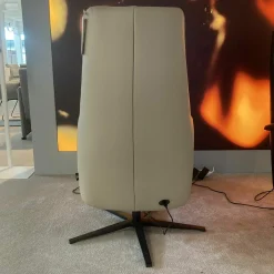 Drehsessel Possitano Relax M Leder L30 Safari Beige Sternfuß Metall Schwarz Mit Herz Waage Funktion