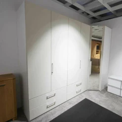 Drehtüreneckkombination Mondo Amado Lack Weiß Lack Sand mit Spiegel