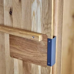 Drehtürenschrank Endlosschrank Wildeiche Massiv Parkettverleimt mit Beleuchtung