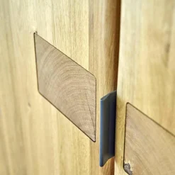 Drehtürenschrank Endlosschrank Wildeiche Massiv Parkettverleimt mit Beleuchtung