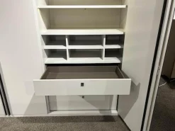 Drehtürenschrank Sonate R5 Lack Brillantgrau mit Beleuchtung