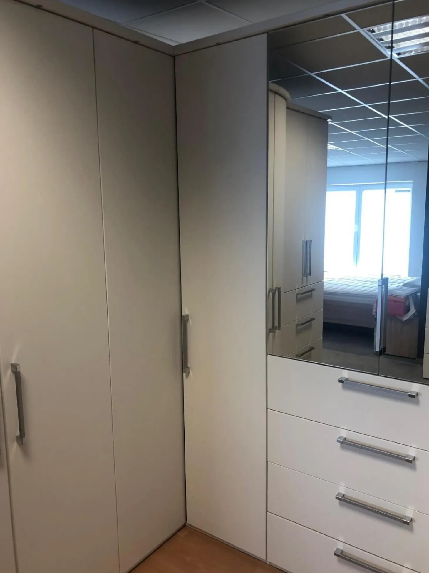 Eckschrank Horizont 10 Polarweiß Innen Leinenoptik